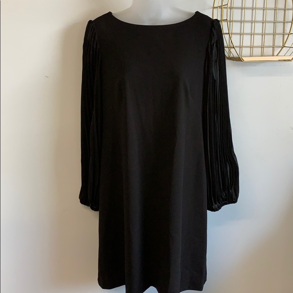 Jessica Howard Black Dress size 6